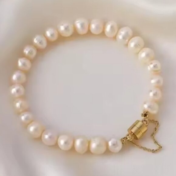Pearl Bracelet,Real Freshwater Pearls Bracelet,Near Round Shape Pearls,Handmade - Picture 1 of 1